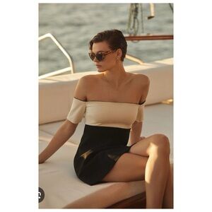 NWT Anthropologie Colorblock Knit Mini Dress in Black & White  Size XS